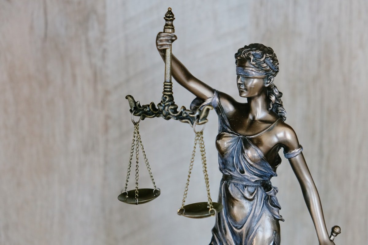 Legal Logistics Counsel